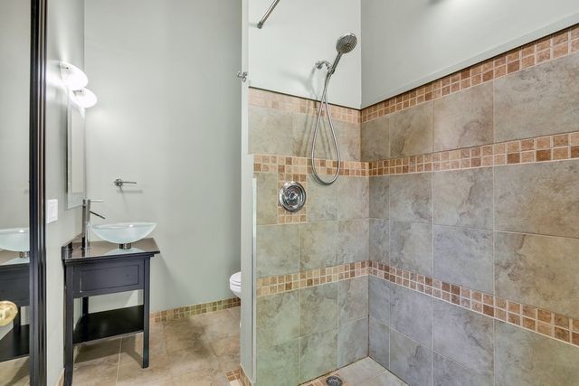 921 Main Street, Bolton, MA 01740