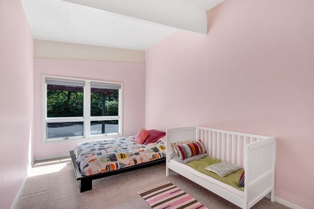 921 Main Street, Bolton, MA 01740