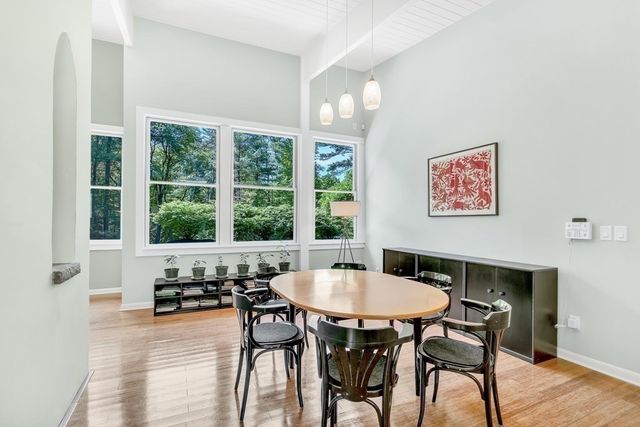 921 Main Street, Bolton, MA 01740