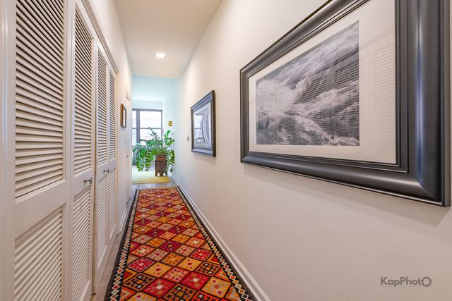 812 W Van Buren Street 3C, Chicago, IL 60607