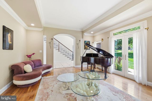 13 TRAILRIDGE CT, Potomac, MD 20854