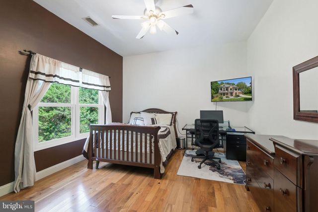 13 TRAILRIDGE CT, Potomac, MD 20854