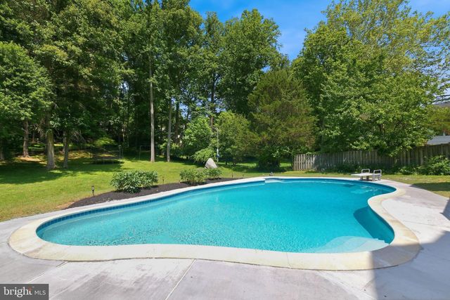 13 TRAILRIDGE CT, Potomac, MD 20854