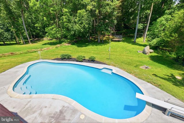 13 TRAILRIDGE CT, Potomac, MD 20854