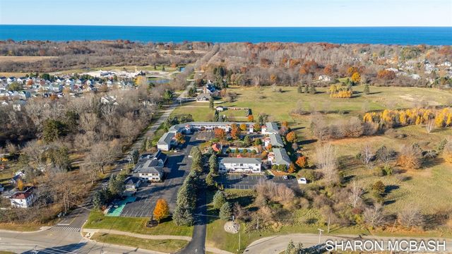 320 Blue Star Highway 35, Douglas, MI 49406