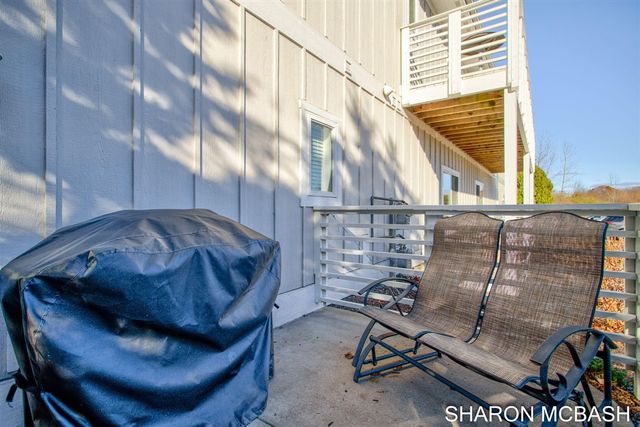 320 Blue Star Highway 35, Douglas, MI 49406