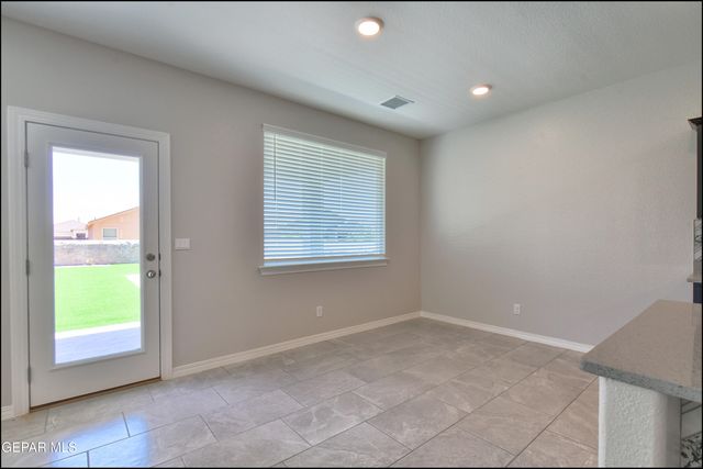 12868 STAR GAZE Avenue, El Paso, TX 79928