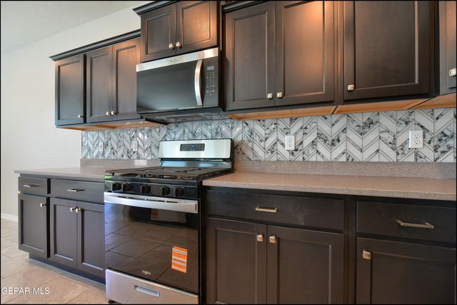 12868 STAR GAZE Avenue, El Paso, TX 79928