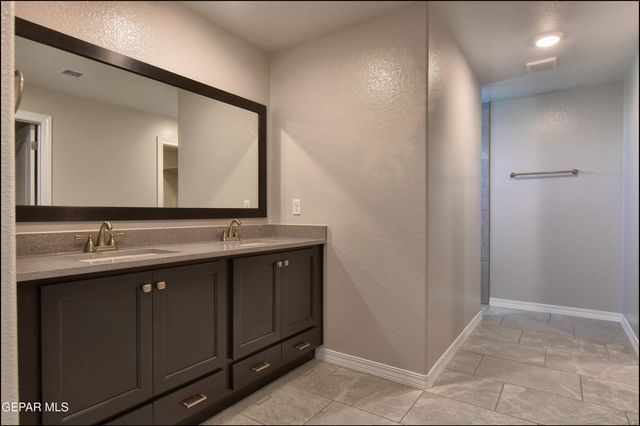 12868 STAR GAZE Avenue, El Paso, TX 79928