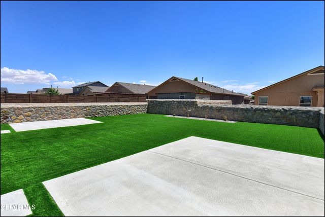 12868 STAR GAZE Avenue, El Paso, TX 79928