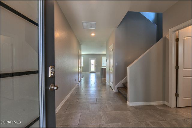 12868 STAR GAZE Avenue, El Paso, TX 79928