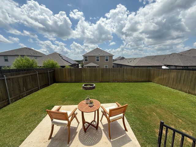 6305 Conestoga Wagon WAY, Del Valle, TX 78617