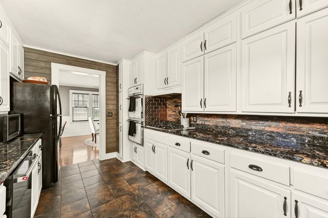 1408 12th Ave NE, Rochester, MN 55906