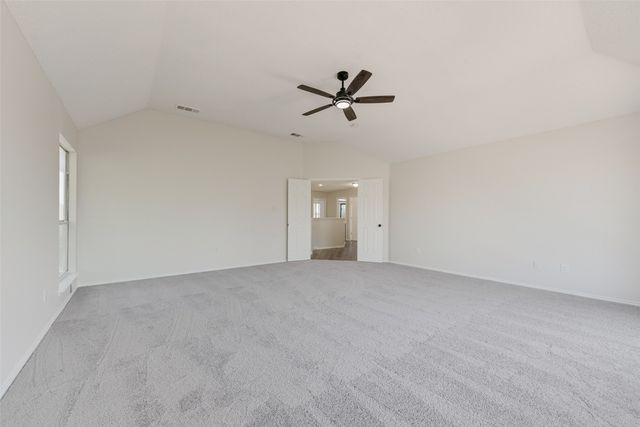 5702 Streamside Drive, Arlington, TX 76018