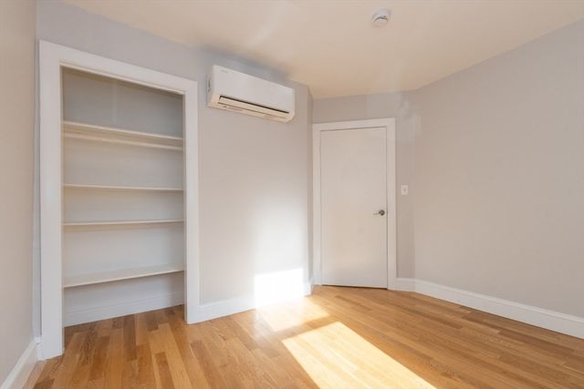 131 Erie St 2, Cambridge, MA 02139