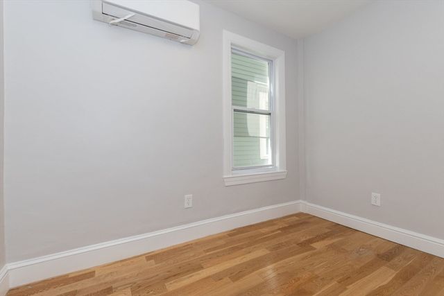 131 Erie St 2, Cambridge, MA 02139