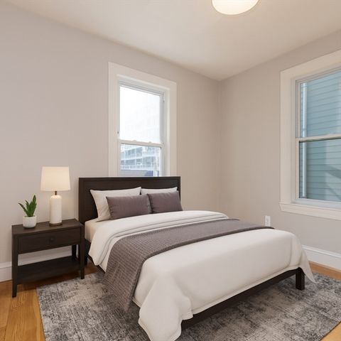 131 Erie St 2, Cambridge, MA 02139