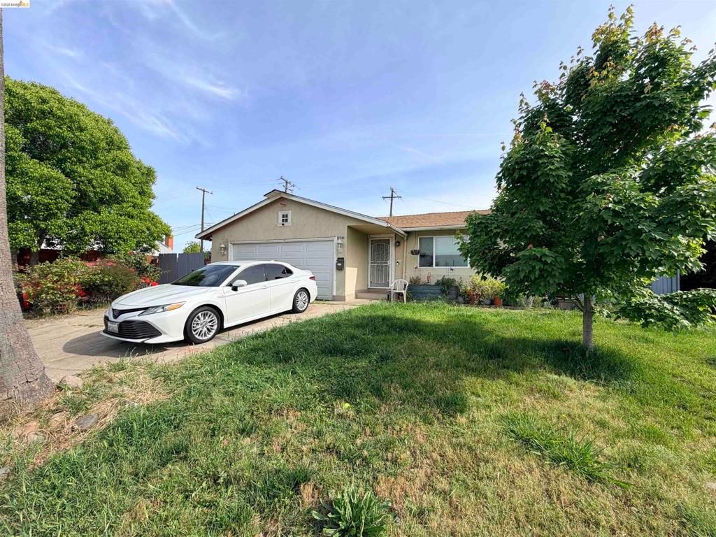 Image 1 of property listing at 10046 Lincoln Village Dr, Sacramento, CA 95827