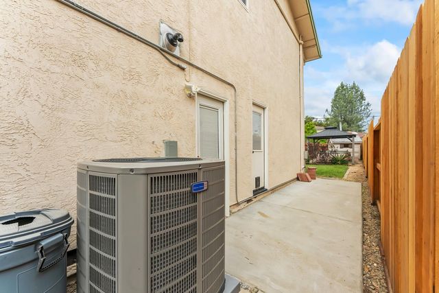 1116 Terra Way, Roseville, CA 95661