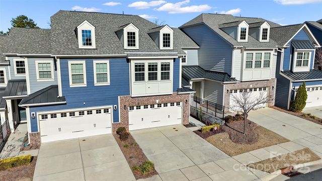 620 Amber Meadows Way, Fort Mill, SC 29708
