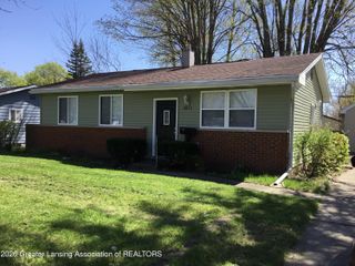 3811 Tennyson Lane, Lansing, MI 48911