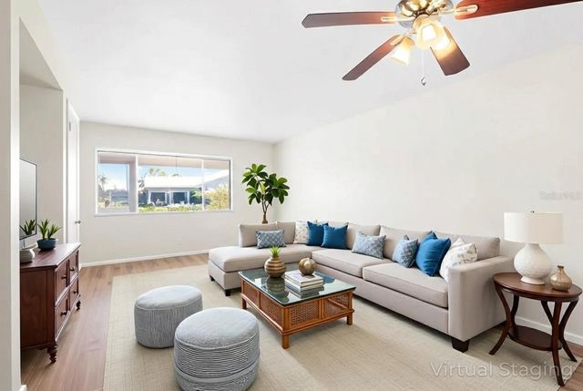 1513 ARROWHEAD DRIVE, Sun City Center, FL 33573