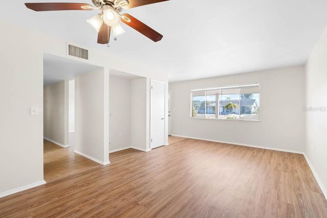 1513 ARROWHEAD DRIVE, Sun City Center, FL 33573