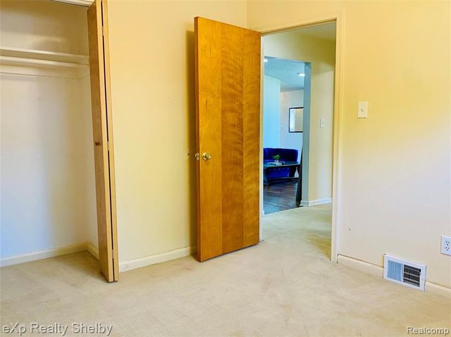 1545 Cynthia Avenue, Madison Heights, MI 48071