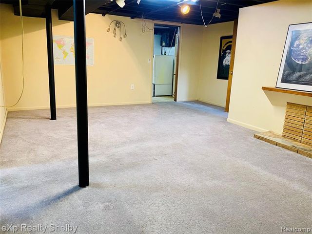 1545 Cynthia Avenue, Madison Heights, MI 48071