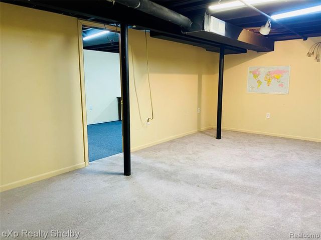 1545 Cynthia Avenue, Madison Heights, MI 48071