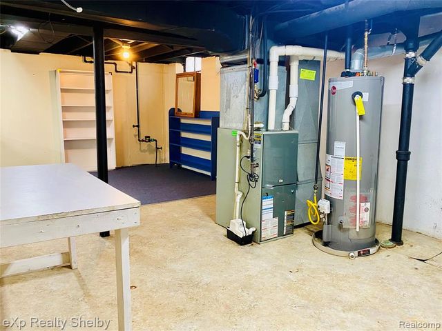1545 Cynthia Avenue, Madison Heights, MI 48071