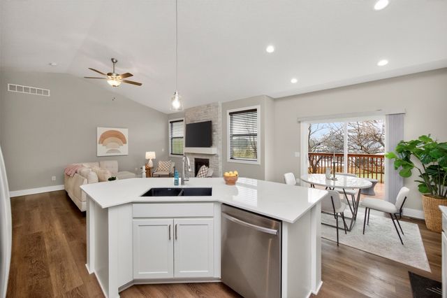 5708 NE Northgate Drive, Ankeny, IA 50021