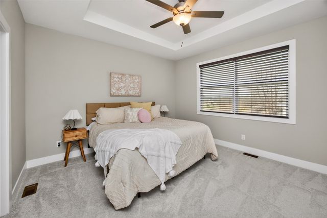 5708 NE Northgate Drive, Ankeny, IA 50021