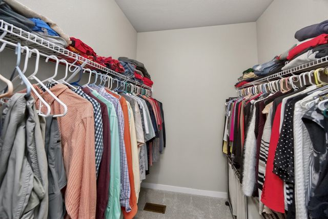 5708 NE Northgate Drive, Ankeny, IA 50021