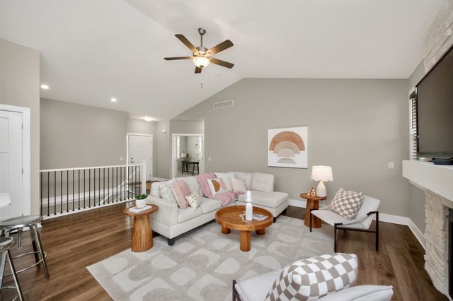 5708 NE Northgate Drive, Ankeny, IA 50021