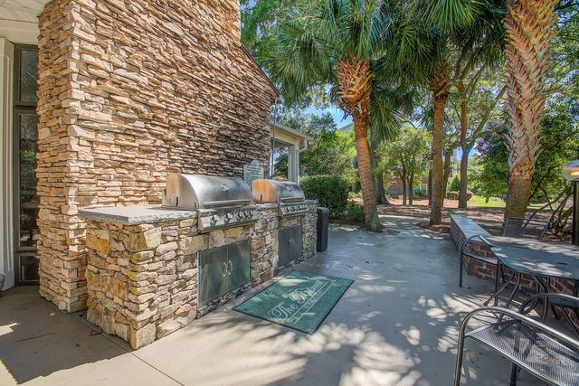 1025 Riverland Woods Place Apt 214, Charleston, SC 29412