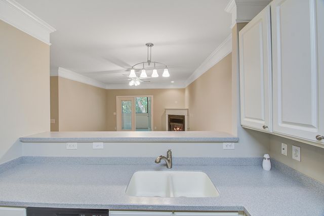 1025 Riverland Woods Place Apt 214, Charleston, SC 29412