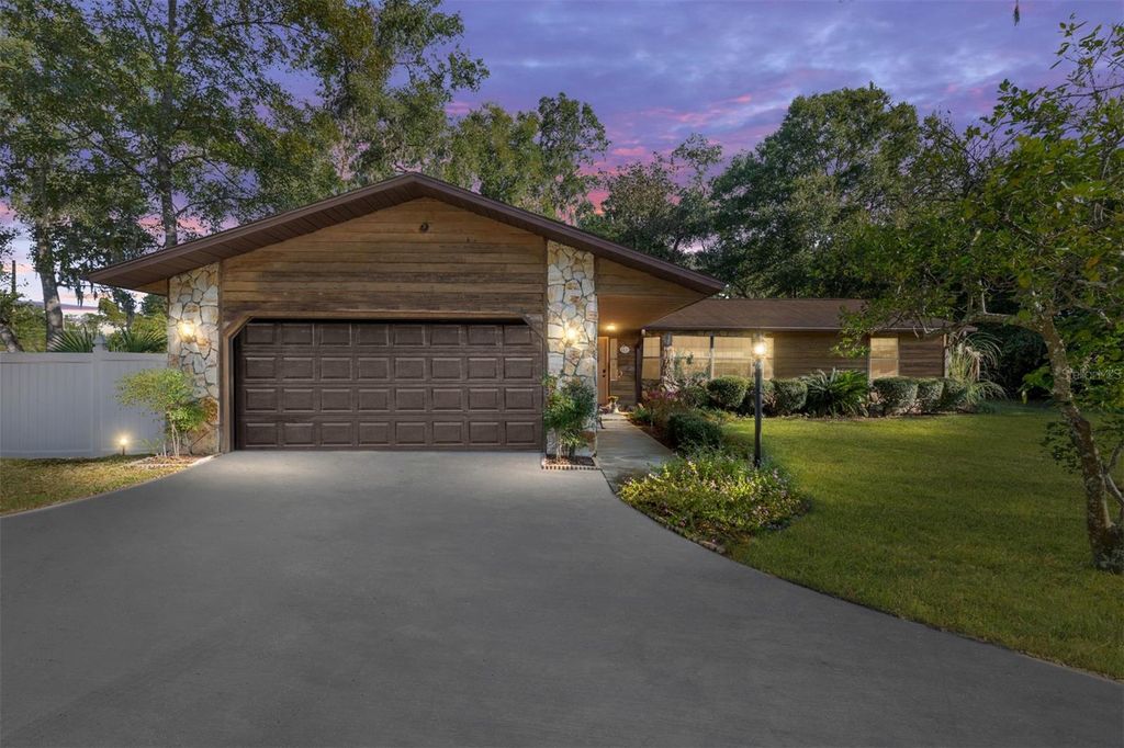 8821 JUNIPER ROAD, Ocala, FL 34480