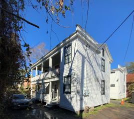 138 Line Street G, Charleston, SC 29403