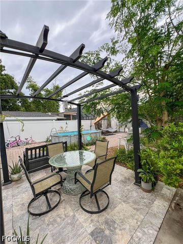 1612 Coronado RD, Fort Myers, FL 33901