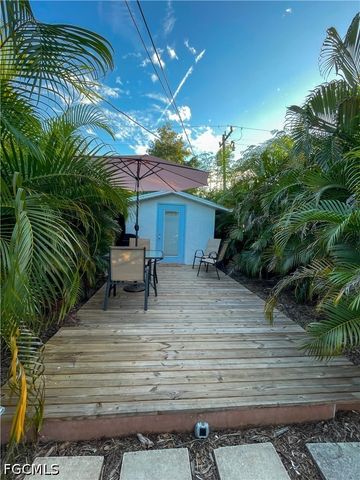 1612 Coronado RD, Fort Myers, FL 33901