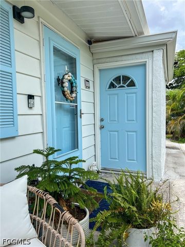 1612 Coronado RD, Fort Myers, FL 33901