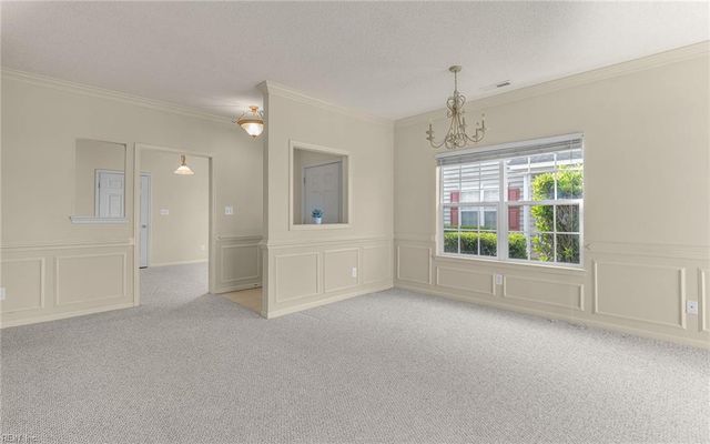 2401 Waters Edge LN, Suffolk, VA 23435