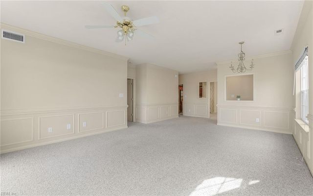 2401 Waters Edge LN, Suffolk, VA 23435