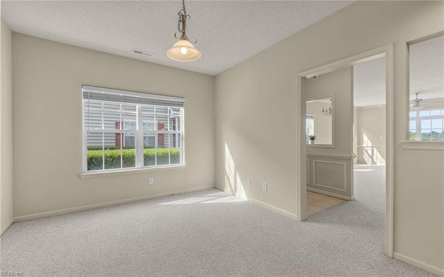 2401 Waters Edge LN, Suffolk, VA 23435