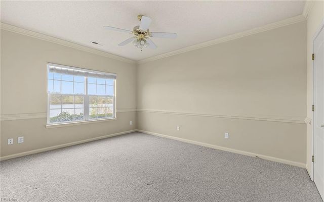 2401 Waters Edge LN, Suffolk, VA 23435