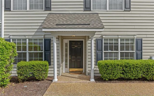 2401 Waters Edge LN, Suffolk, VA 23435