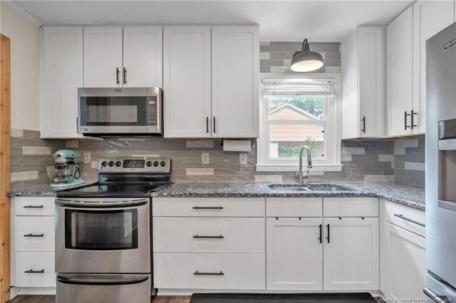 5870 Hunting Ridge Road, Hope Mills, NC 28348