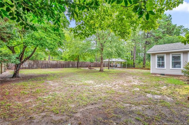 5870 Hunting Ridge Road, Hope Mills, NC 28348