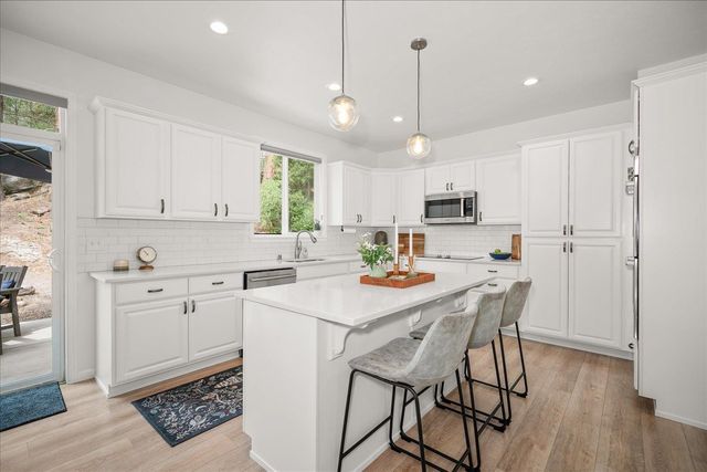 4411 N Center Rd, Spokane, WA 99212